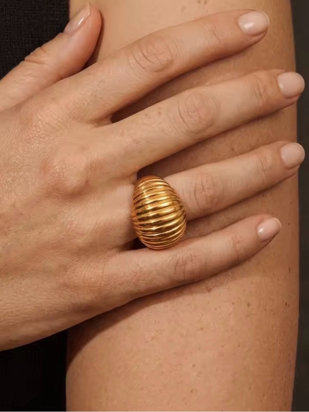 Gold Ribbed Dome Ring - 18K Gold Plated